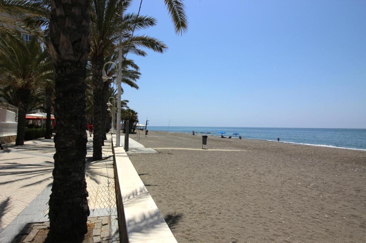 Toda Una Experiencia En La Costa Del Sol, A 100M De La Playa 알가로보-코스타 외부 사진